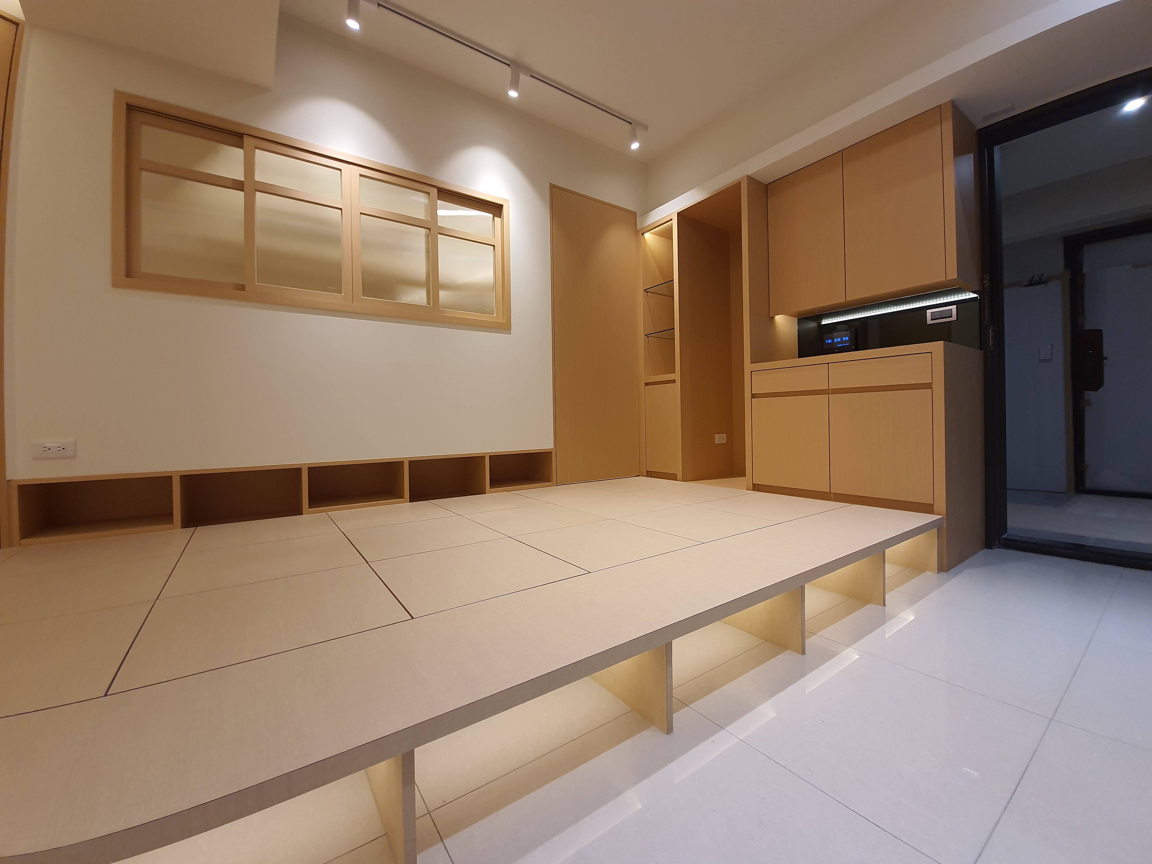 高雄左營 HI TIME